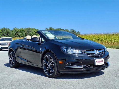 Used 2018 Buick Cascada Premium image 1