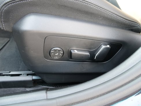 Used 2024 BMW 530i image 15