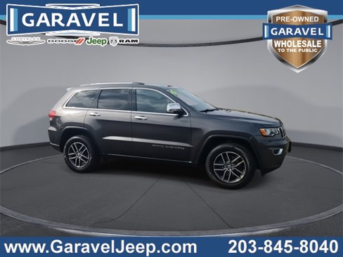 Used 2017 Jeep Grand Cherokee Limited image 2