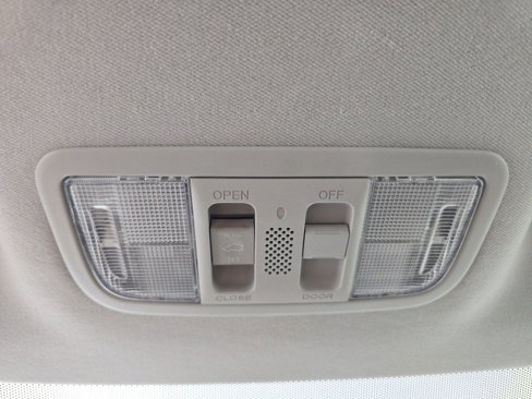 Used 2016 Honda HR-V EX image 39