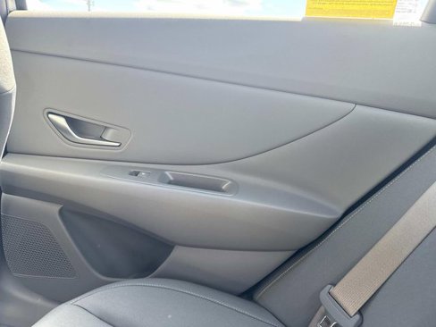 New 2025 Hyundai Elantra Sport image 15