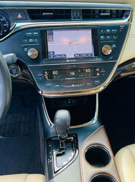 Used 2013 Toyota Avalon Limited image 13