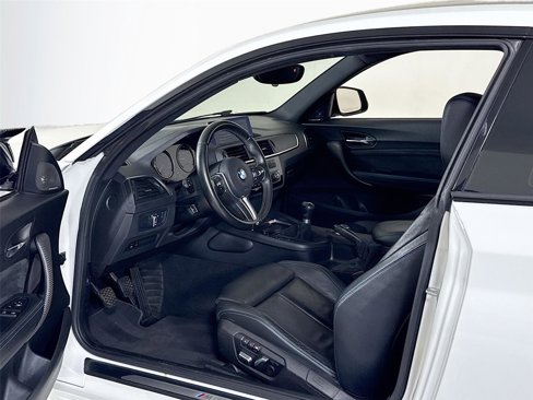 Used 2018 BMW M2 image 11