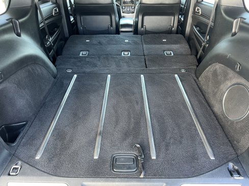Used 2017 Jeep Grand Cherokee Limited w/ Luxury Group II image 24
