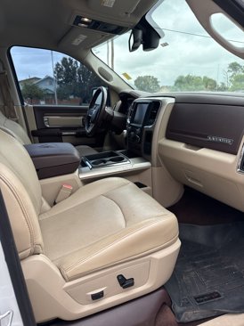 Used 2013 RAM 1500 Laramie w/ Convenience Group image 23