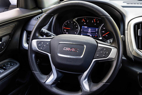 Used 2022 GMC Terrain SLE image 9
