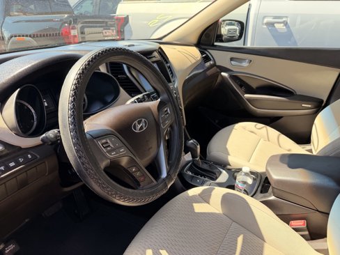 Used 2018 Hyundai Santa Fe Sport w/ 2.4L Value Package 02 image 11