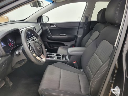 Used 2020 Kia Sportage LX image 15
