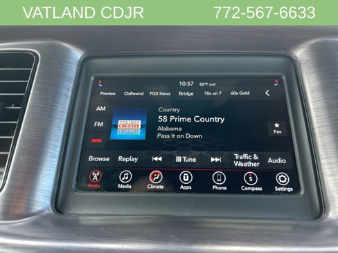 Used 2018 Dodge Charger SXT w/ Blacktop Package image 20