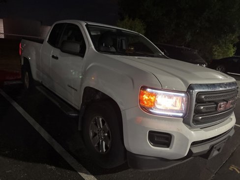 Used 2019 GMC Canyon W/T w/ Convenience Package image 2