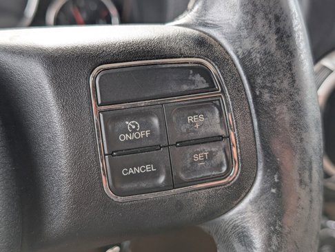 Used 2012 Jeep Wrangler Unlimited Sahara w/ Connectivity Group image 10