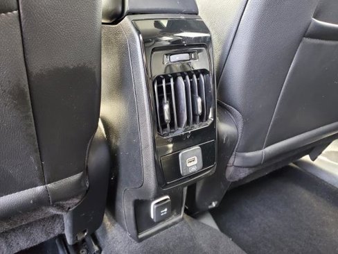 Used 2022 Jeep Compass Limited image 26