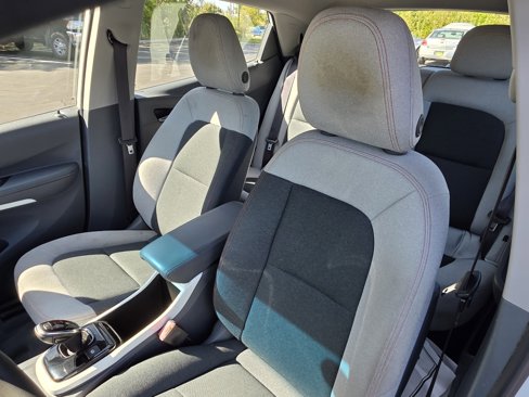 Used 2017 Chevrolet Bolt LT image 15