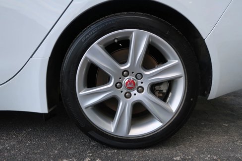 Used 2018 Jaguar XE Prestige image 53