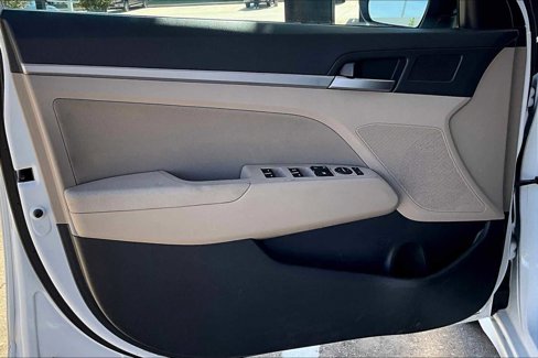 Used 2019 Hyundai Elantra SEL image 23