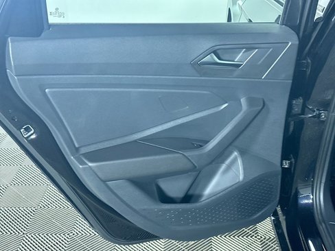 Certified 2024 Volkswagen Jetta Sport image 19