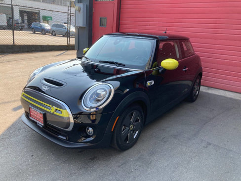 Used 2020 MINI Cooper SE w/ 6.5" Touchscreen Package image 7