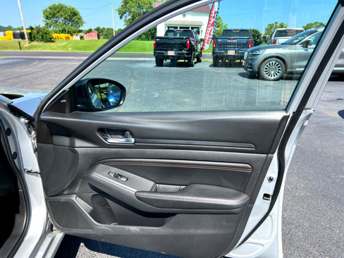 Used 2021 Nissan Altima 2.5 SR image 26