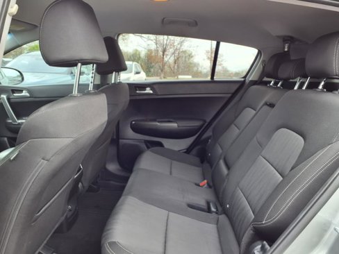 Used 2022 Kia Sportage LX image 22
