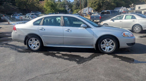 Used 2011 Chevrolet Impala LT w/ Luxury Edition Package image 10