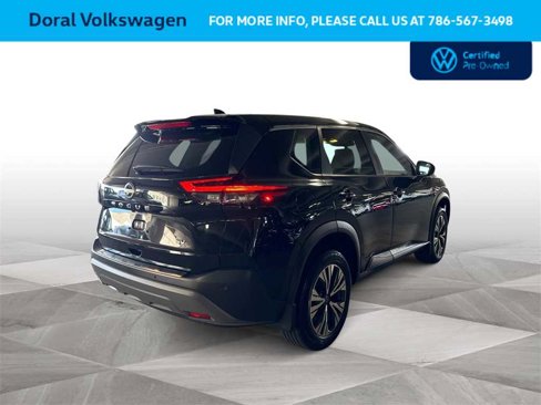 Used 2023 Nissan Rogue SV image 8