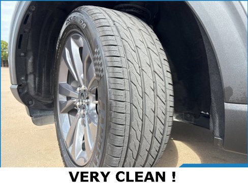 Used 2022 Ford Explorer XLT w/ Equipment Group 202A image 22