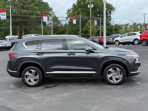 Used 2022 Hyundai Santa Fe SEL w/ Cargo Package image 4