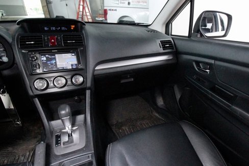 Used 2013 Subaru Crosstrek 2.0i Limited image 9