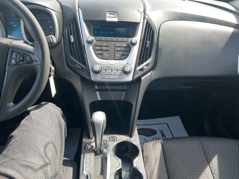 Used 2014 Chevrolet Equinox LS image 27