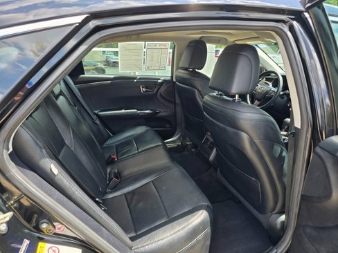 Used 2013 Toyota Avalon XLE Touring image 23