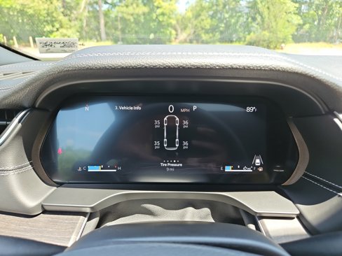 New 2025 Jeep Grand Cherokee L Limited w/ Luxury Tech Group II image 24