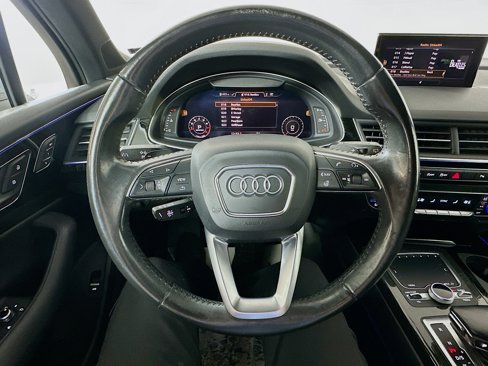Used 2018 Audi Q7 3.0T Prestige w/ Prestige Package image 11