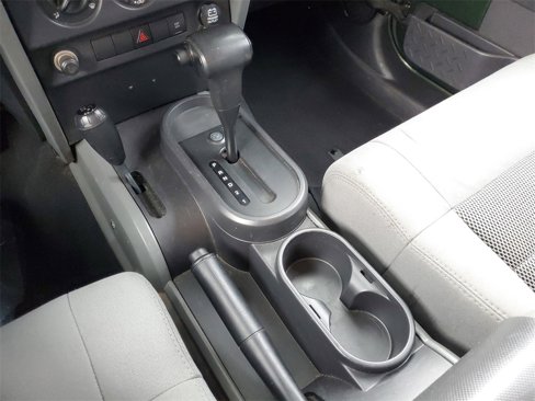 Used 2008 Jeep Wrangler Unlimited Sahara image 23