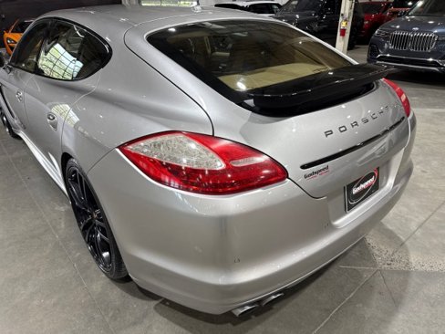 Used 2012 Porsche Panamera image 44