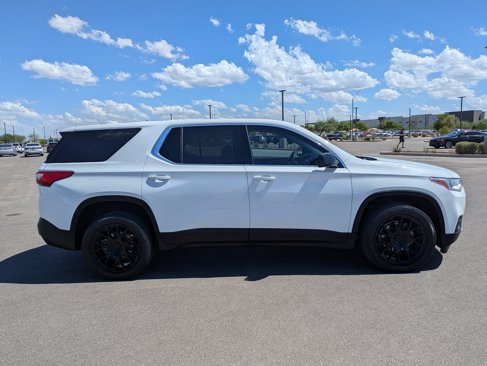 Used 2021 Chevrolet Traverse LS image 6