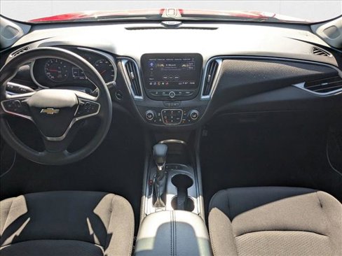 Used 2022 Chevrolet Malibu LT image 17