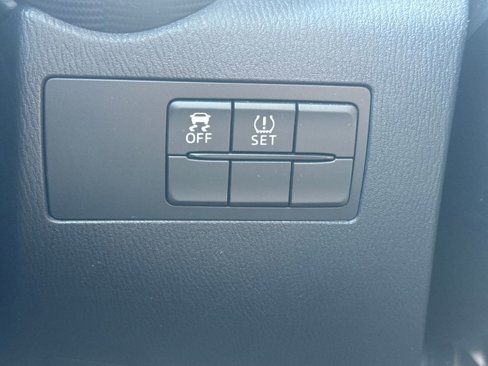 Used 2018 Toyota Yaris iA image 26