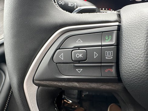 New 2025 Jeep Grand Cherokee L Limited image 38
