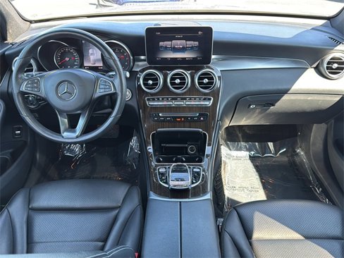 Used 2019 Mercedes-Benz GLC 300 4MATIC image 28
