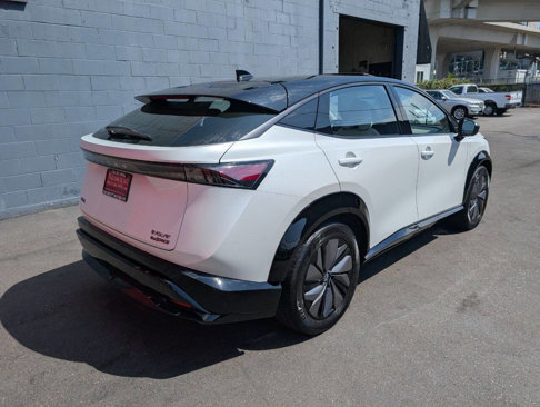 Used 2024 Nissan Ariya AWD image 3