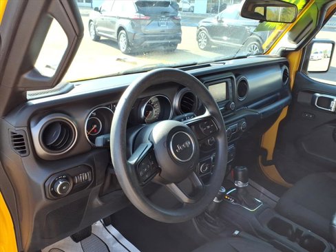 Used 2021 Jeep Wrangler Unlimited Sport image 12