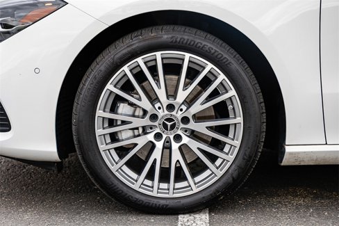 Used 2025 Mercedes-Benz CLA 250 4MATIC image 9