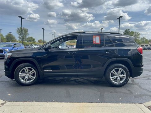 Used 2019 GMC Terrain SLE w/ Driver Convenience Package image 4