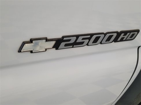 Used 2006 Chevrolet Silverado 2500 W/T image 11