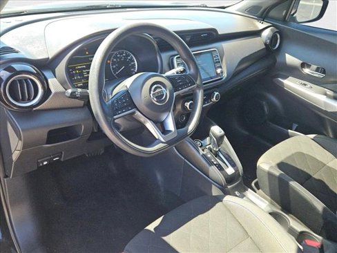 Used 2020 Nissan Kicks SV image 10