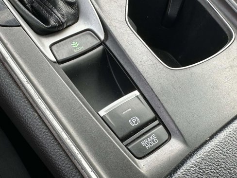 Used 2018 Honda Accord LX image 20