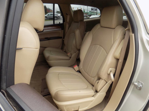 Used 2011 Buick Enclave CXL w/ Trailering Provision Package image 21