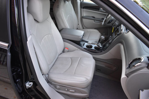 Used 2016 Buick Enclave Leather w/ Trailering Package image 21