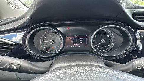 Used 2022 Buick Encore GX Select w/ Sport Touring Package image 23