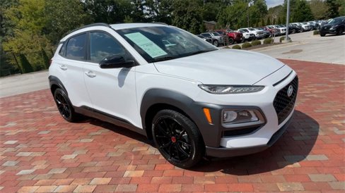 Used 2021 Hyundai Kona Night image 3